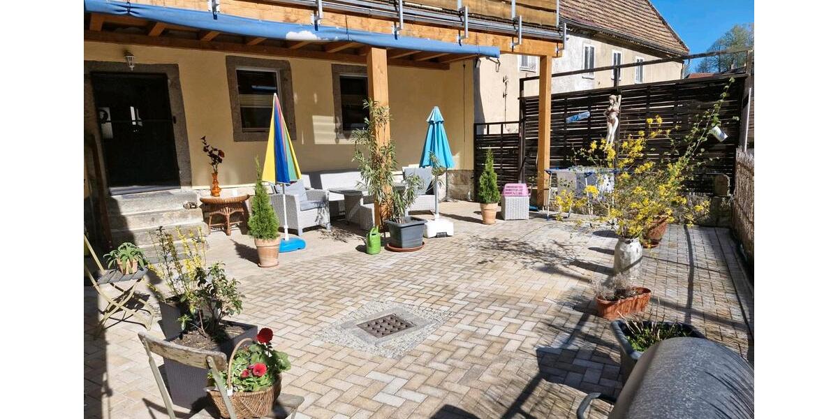 Reihenhaus Löbau - 5 Zimmer, 130 m&sup2;, 155.000&euro; | Angebot:27142801