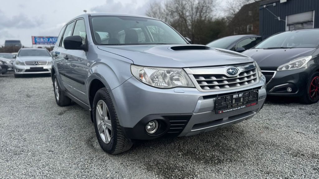 Subaru Forester 200.000 km 4.100 &euro; Kiel 24146