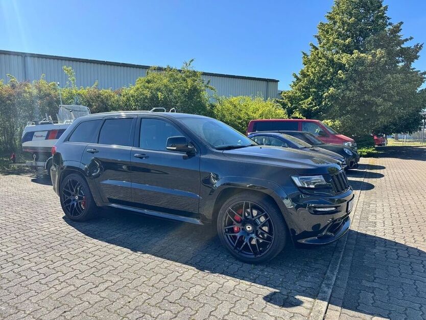 Grand Cherokee