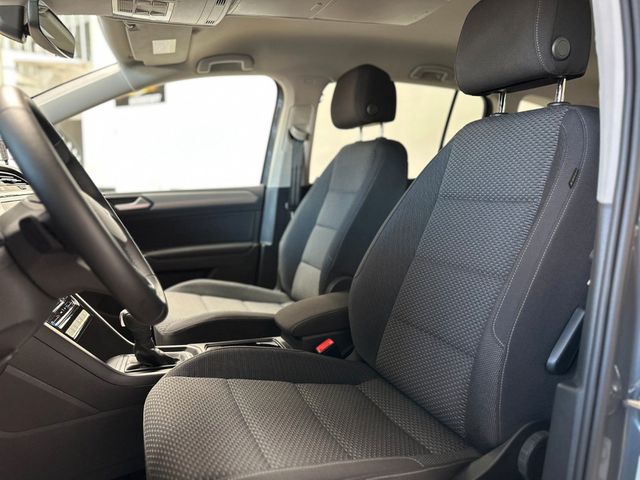 VW Touran 1.5 TSI DSG Comfortline Navi*LED*7-Sitzer 18.717 km 35.690 € Gebesee 99189