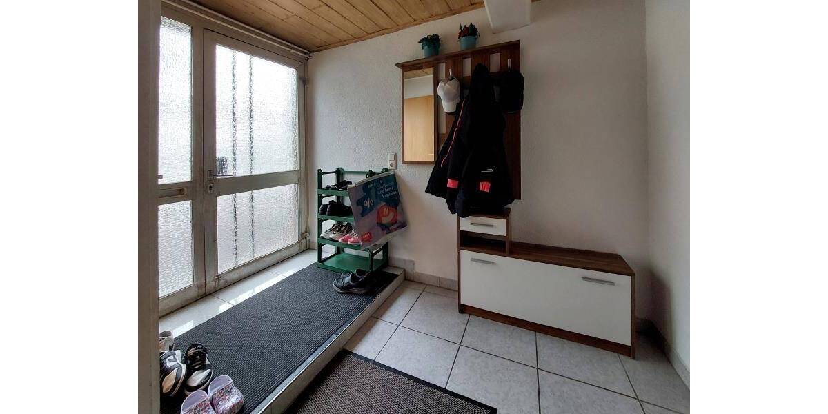 Einfamilienhaus Bad Marienberg - 9 Zimmer, 186 m&sup2;, 173.000&euro; | Angebot:26929544