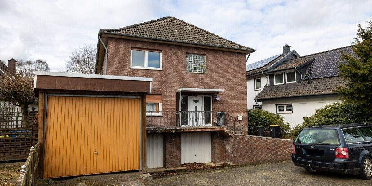 Mehrfamilienhaus, Wohnhaus Delmenhorst Stickgras/Annenriede - 6 Zimmer, 200 m&sup2;, 418.000&euro; | Angebot:25700085