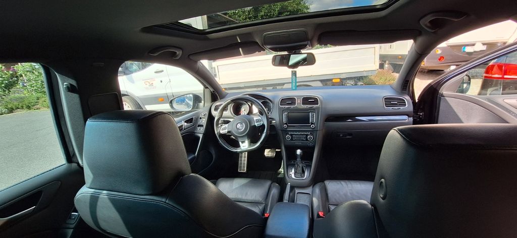 VW Golf 135.000 km 12.000 &euro; Seulingen 37136