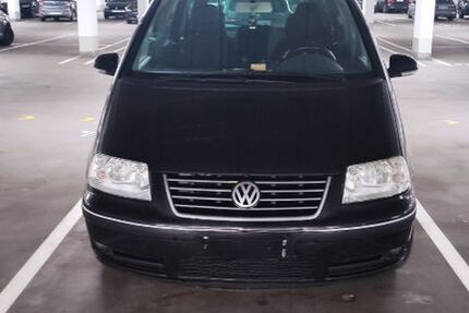 VW Sharan 329.000 km 2.199 &euro; Frankfurt am Main 60486