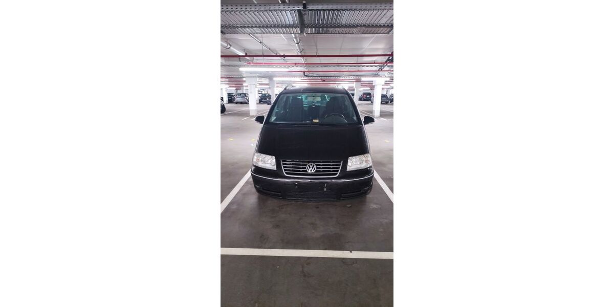 VW Sharan 329.000 km 2.199 &euro; Frankfurt am Main 60486