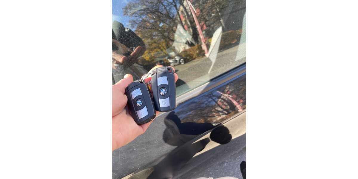 BMW X1 150.000 km 8.100 € München 80313