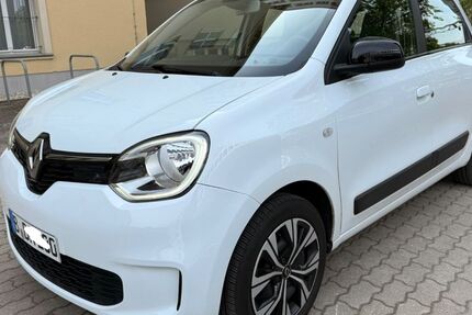 Renault Twingo 104.000 km 6.900 &euro; Berlin 10317