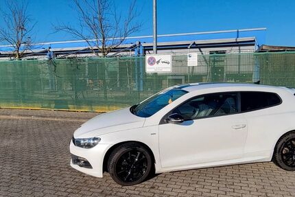 VW Scirocco 259.900 km 6.900 &euro; Hameln 31785