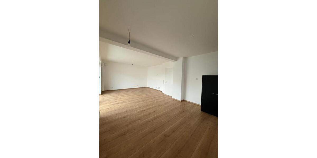 Etagenwohnung Lauingen (Donau) - 3 Zimmer, 76 m&sup2;, 1.090&euro; | Angebot:25382363