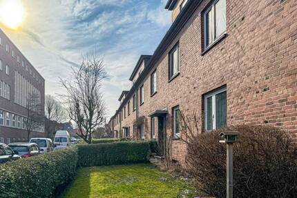 Kiel - Nähe Vieburger Gehölz - vermietete 3 Zimmer Eigentumswohnung mit viel Potential