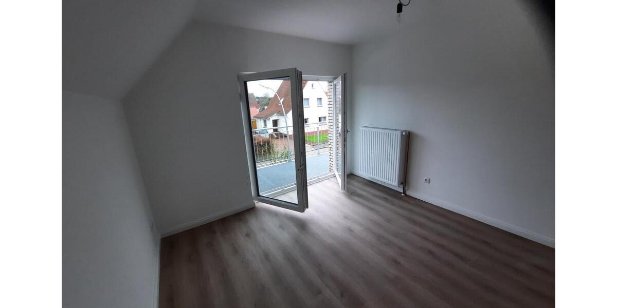 Dachgeschoßwohnung Zeven - 3 Zimmer, 70 m&sup2;, 750&euro; | Angebot:25417190