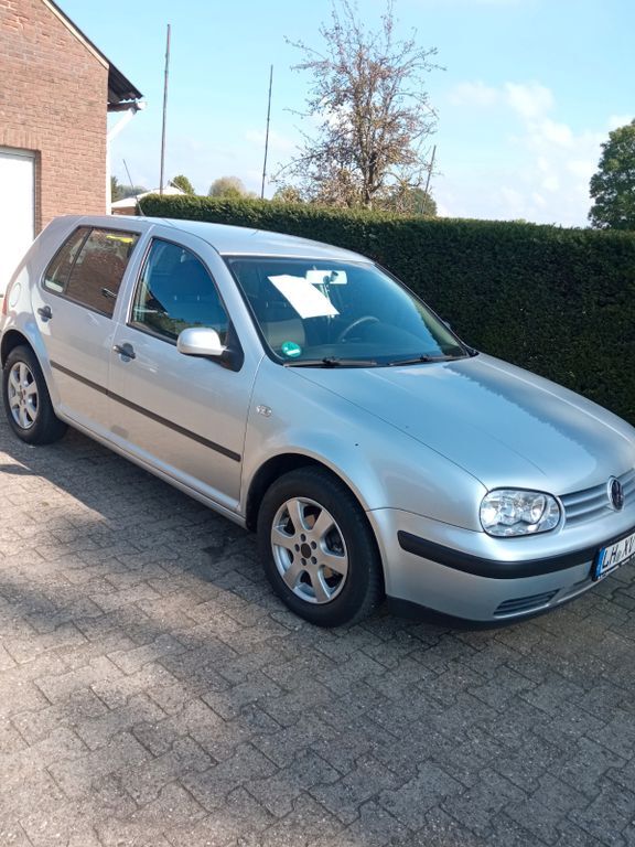 VW Golf 276.386 km 2.000 € Nottuln 48301