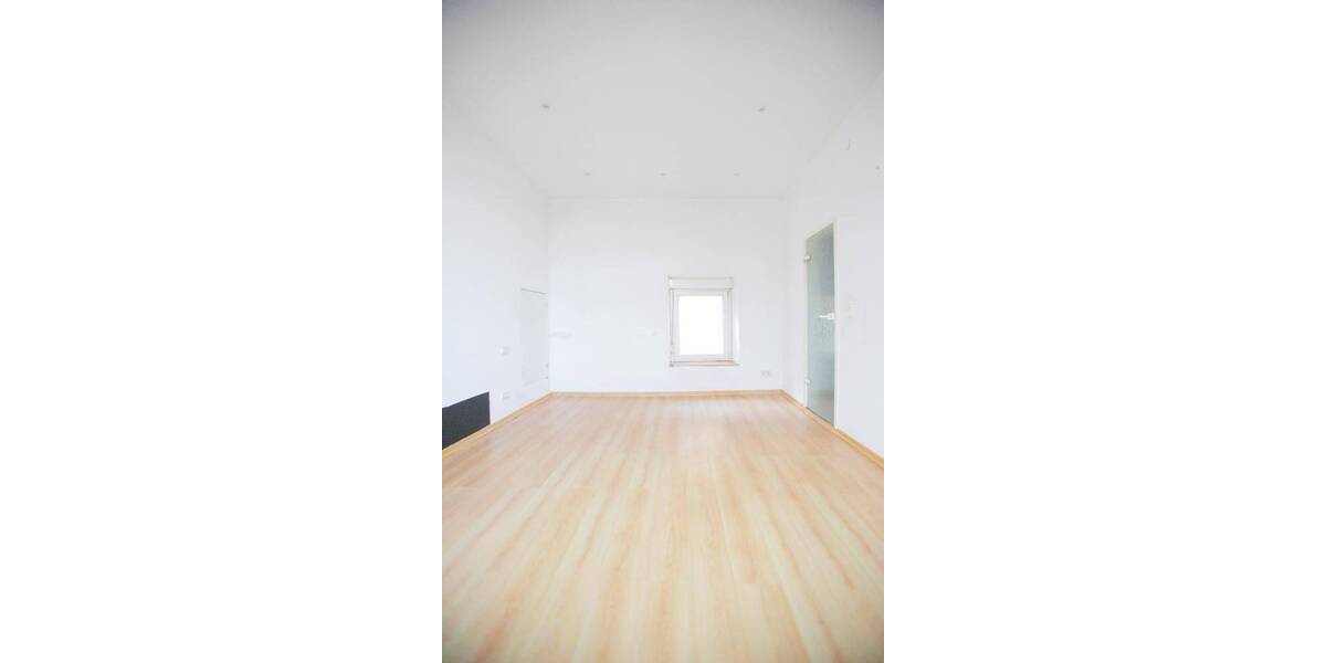 Etagenwohnung Trier Kürenz - 2 Zimmer, 67 m&sup2;, 680&euro; | Angebot:26908939