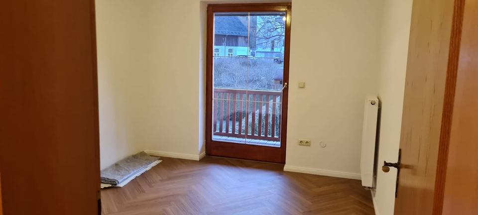 Doppelhaushälfte Garching an der Alz - 6 Zimmer, 143 m&sup2;, 1.500&euro; | Angebot:26373026