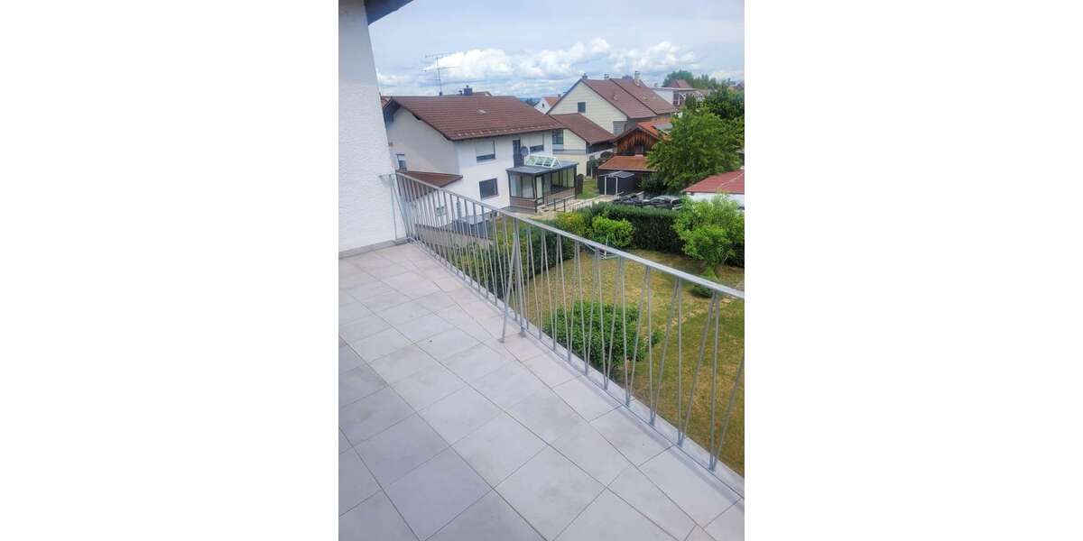Etagenwohnung Straubing - 3 Zimmer, 75 m&sup2;, 670&euro; | Angebot:26871847