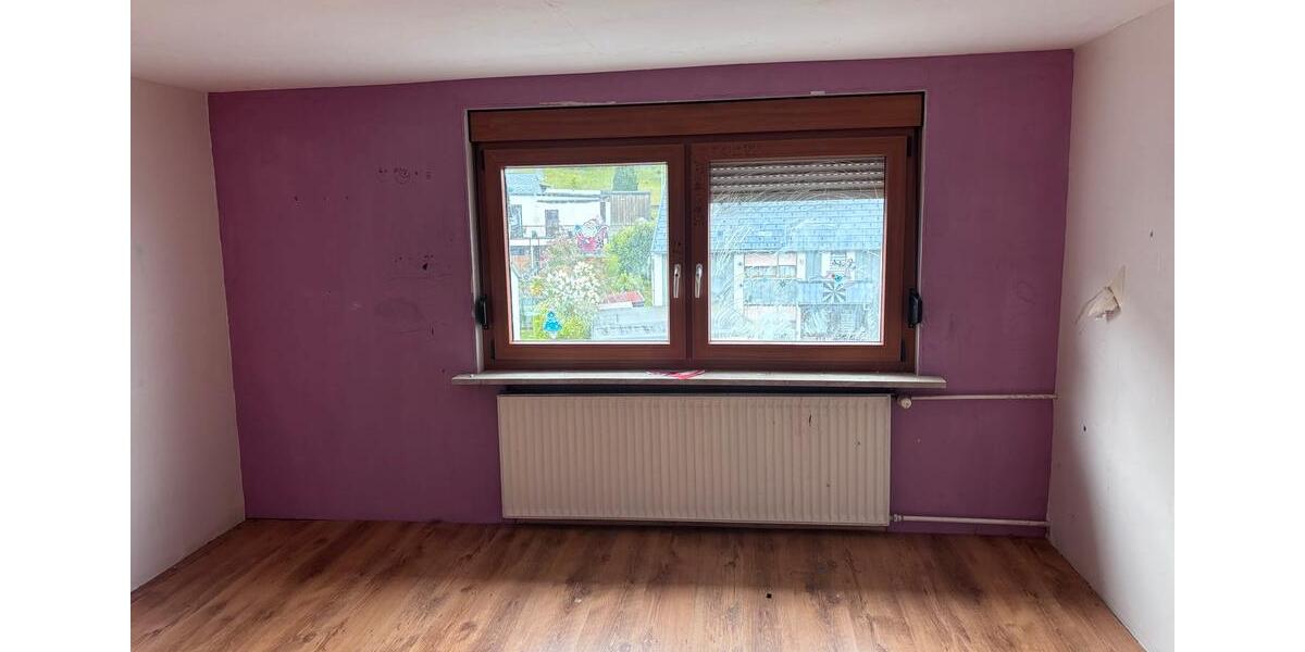 Einfamilienhaus Burbach - 6 Zimmer, 160 m&sup2;, 59.000&euro; | Angebot:26726855