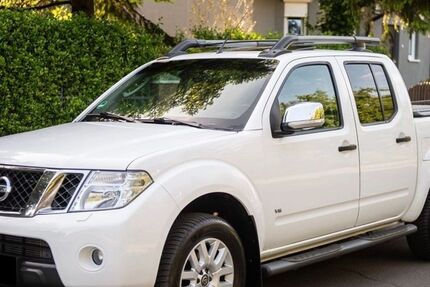 Nissan Navara 185.151 km 14.500 &euro; Limburg an der Lahn 65549