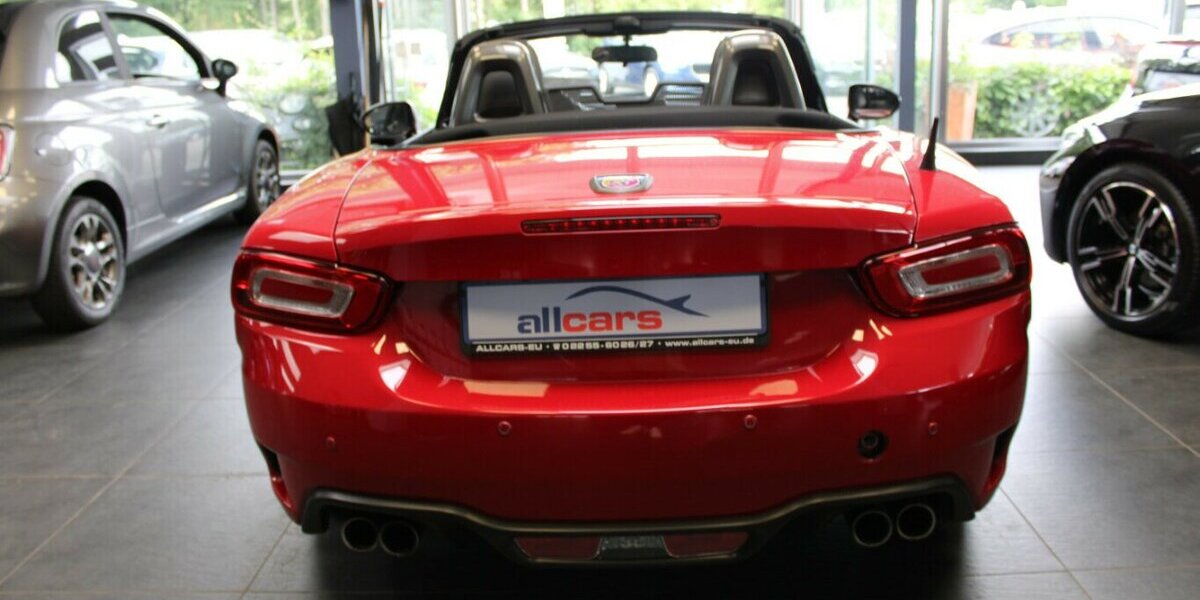 Abarth 124 Spider Serie 0 Turismo 1.4 MultiAir Turbo 70.944 km 23.980 &euro; Euskirchen 53881