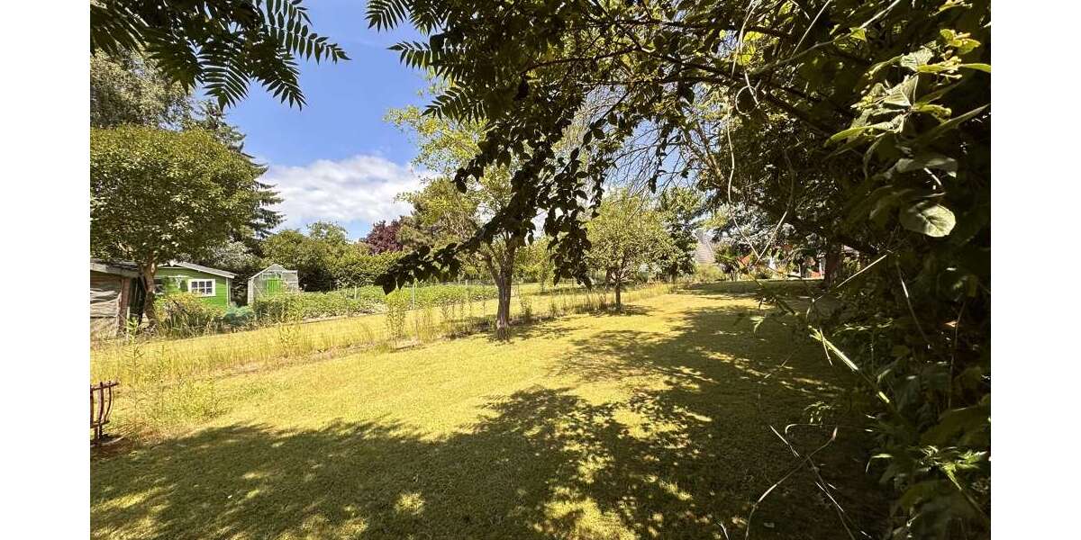 Grundstück zu verkaufen in Lübeck 34.000 € 961 m² zimmer