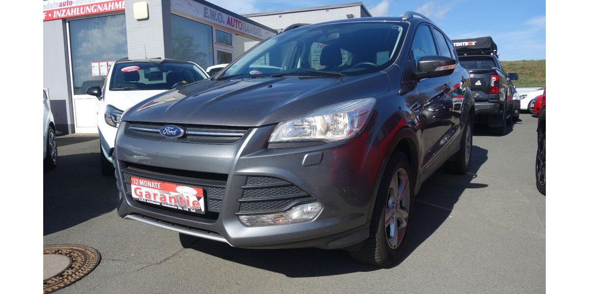 Ford Kuga 122.000 km 7.890 &euro; Hof 95030