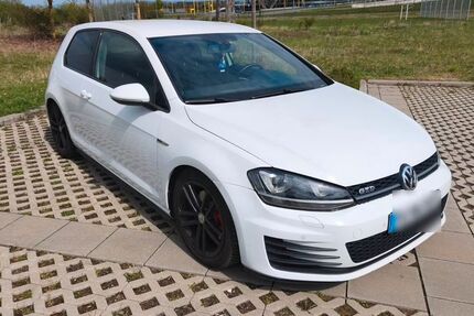 VW Golf 200.000 km 11.500 &euro; Nürnberg 90489