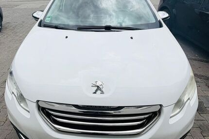 Peugeot 2008 108.000 km 6.300 &euro; München 80997