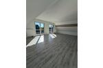 Dachgeschoßwohnung Cloppenburg - 5 Zimmer, 105 m&sup2;, 1.200&euro; | Angebot:26409056