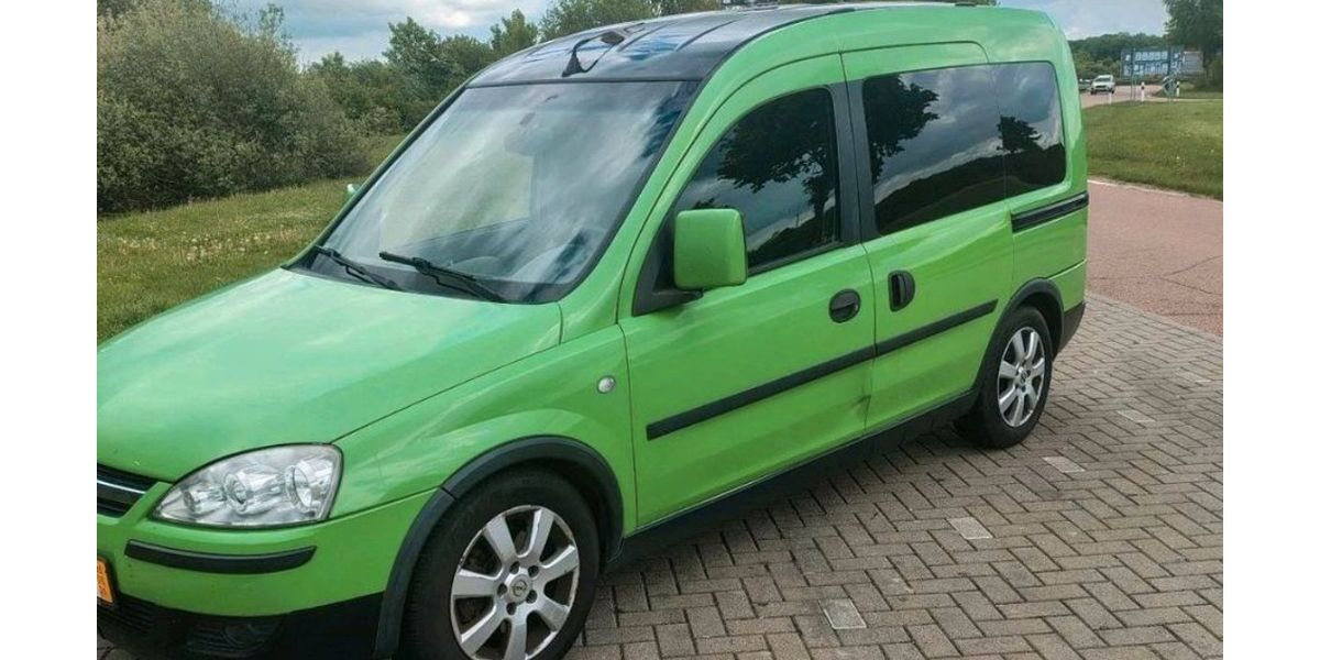 Opel Combo 332.700 km 2.450 &euro; Bad Oldesloe 23843