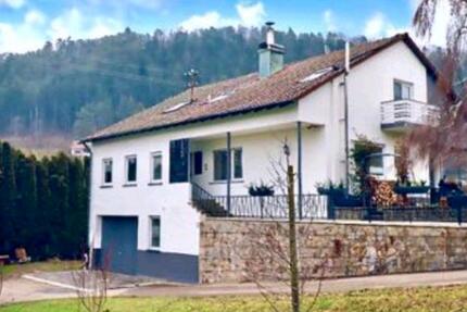 Haus Burladingen - 8 Zimmer, 305 m&sup2;, 850.000&euro; | Angebot:26692492