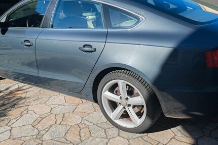 Audi A5 94.000 km 7.300 &euro; Göttingen 37077