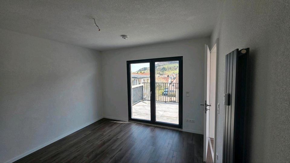 Einfamilienhaus Heubach - 2.5 Zimmer, 90 m&sup2;, 1.000&euro; | Angebot:25899249