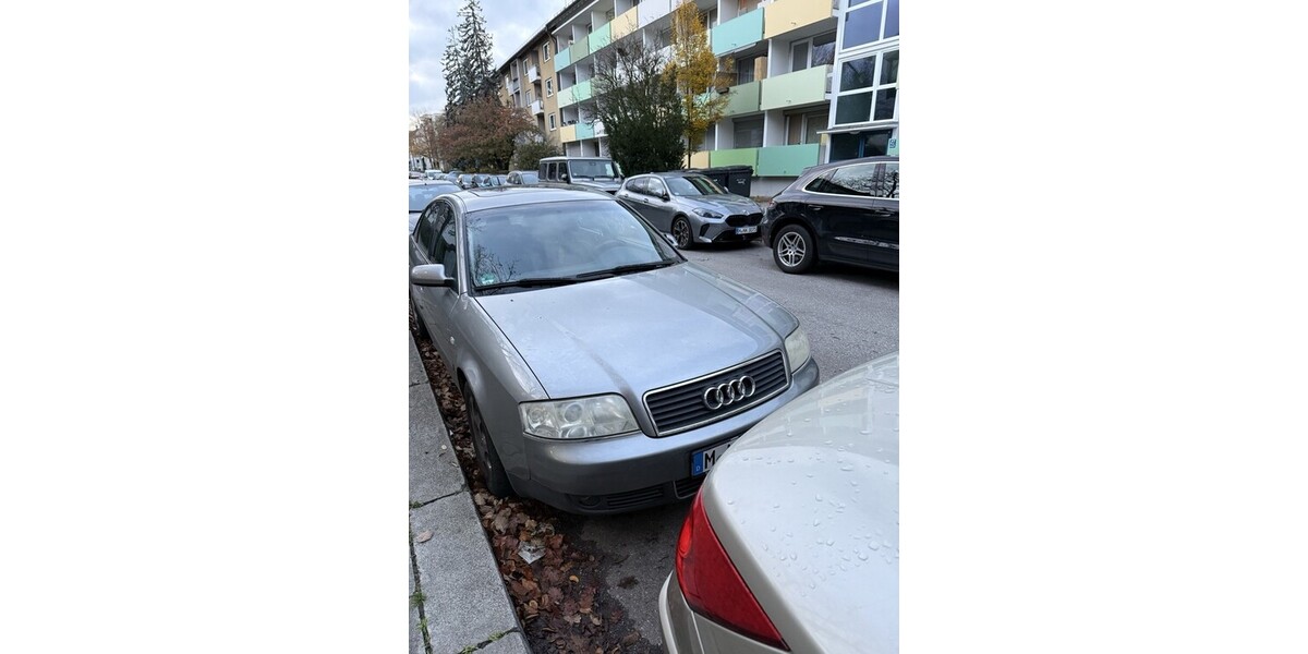 Audi A6 155.000 km 2.799 € München 80313