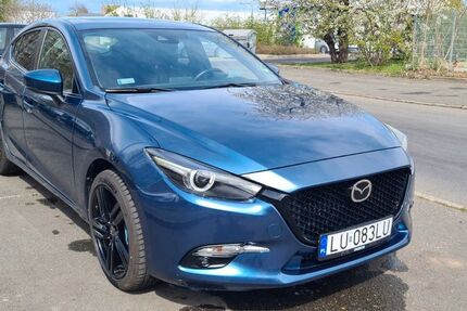 Mazda 3 82.000 km 12.500 € Erfurt 99099