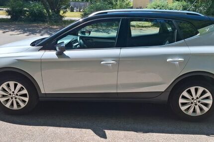 Seat Arona 49.500 km 15.850 &euro; Dortmund 44227