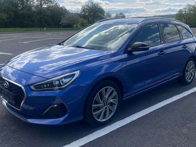 i30