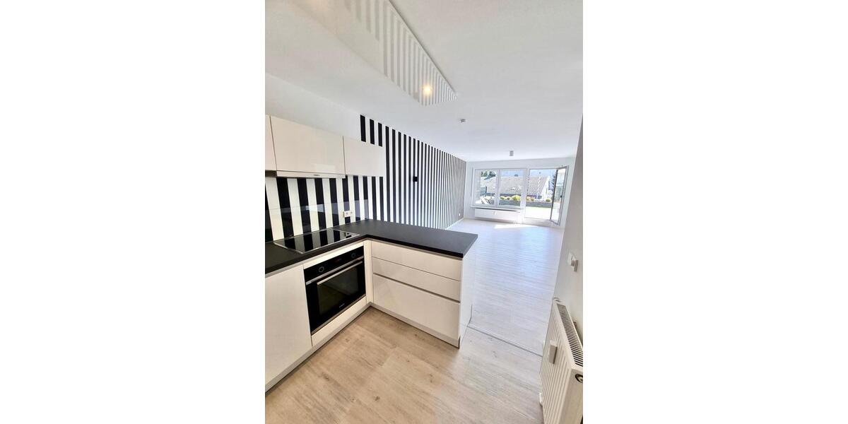 Hochparterre Leonberg - 2.5 Zimmer, 70 m&sup2;, 1.250&euro; | Angebot:26681904