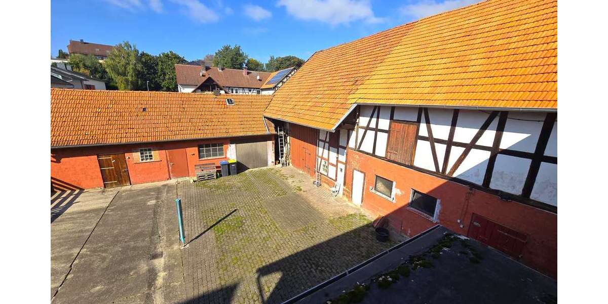 Einfamilienhaus Schlitz - 7 Zimmer, 195 m&sup2;, 220.000&euro; | Angebot:23050622