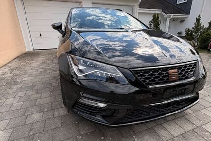 Seat Leon 80.500 km 22.900 &euro; Eitensheim 85117