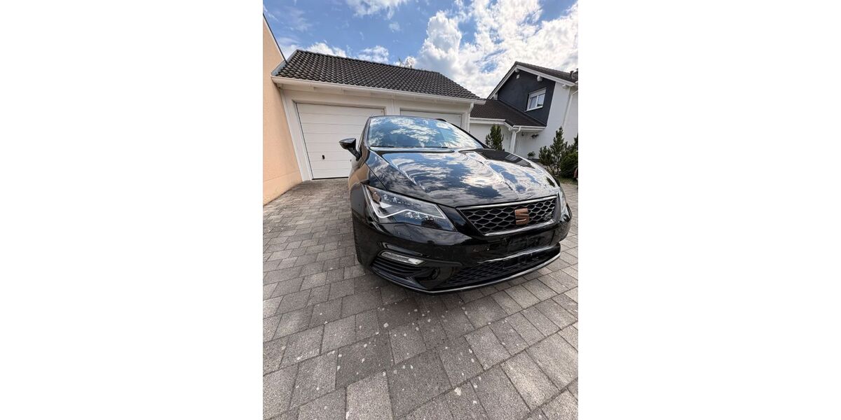 Seat Leon 80.500 km 22.900 &euro; Eitensheim 85117
