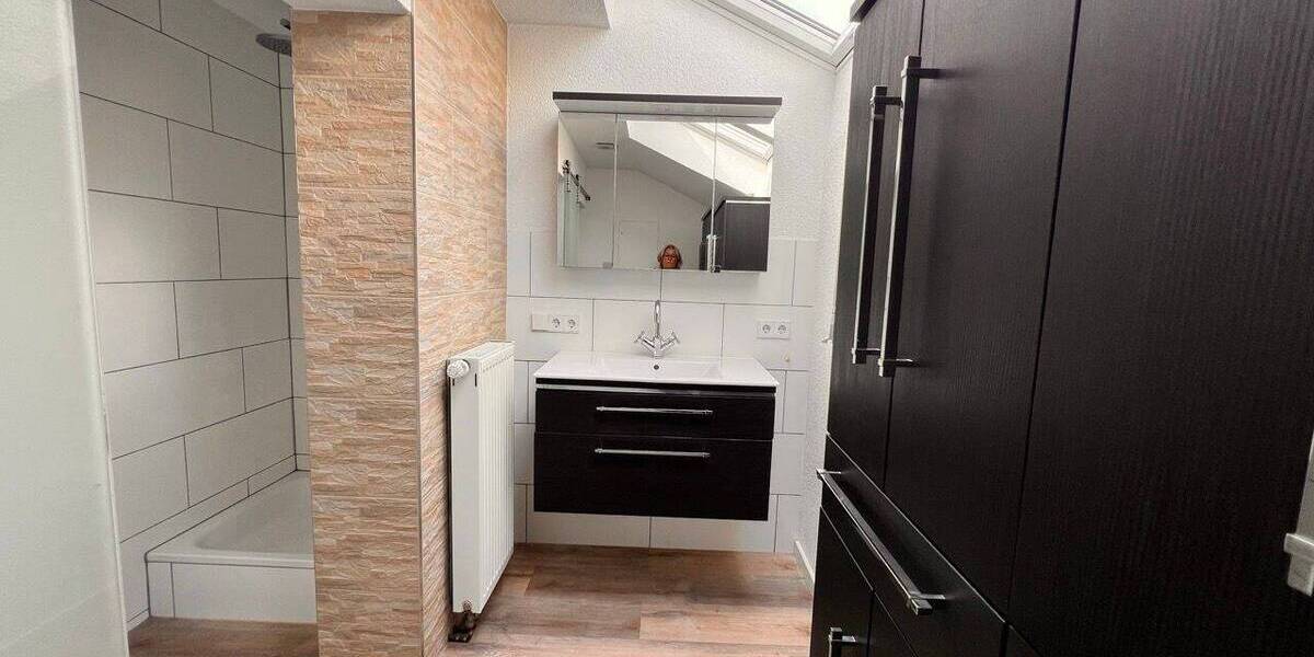 Doppelhaushälfte Leutenbach - 6 Zimmer, 125 m&sup2;, 465.000&euro; | Angebot:26028975
