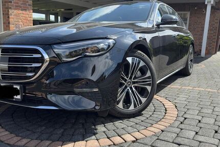 Mercedes-Benz E 220 2.400 km 62.500 &euro; Bergneustadt 51702
