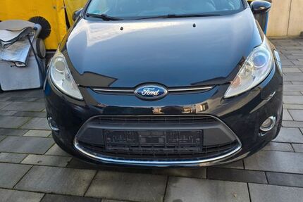Ford Fiesta 150.000 km 3.400 &euro; Deißlingen 78652