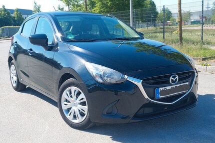 Mazda 2 109.000 km 6.490 &euro; Bremen 28219