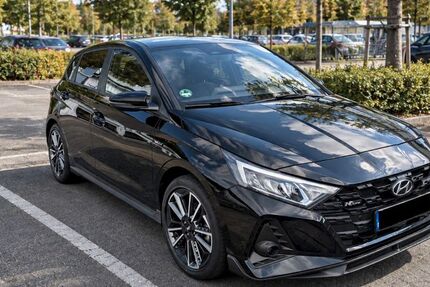 Hyundai i20 19.599 km 14.559 &euro; Berlin 10785