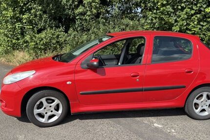 Peugeot 206 193.000 km 911 € Elsdorf 50189
