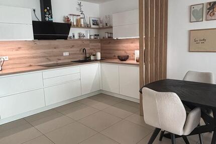 Wohnung Butzbach - 3 Zimmer, 86 m&sup2;, 1.050&euro; | Angebot:26325840