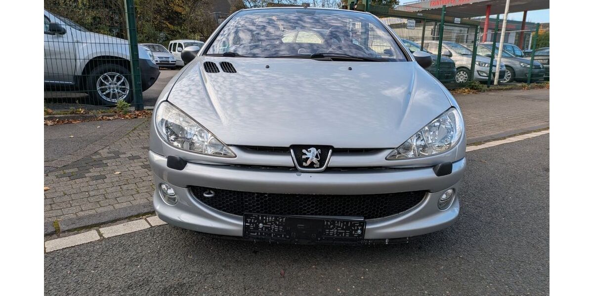 Peugeot 206 125.000 km 1.999 &euro; Essen 45359