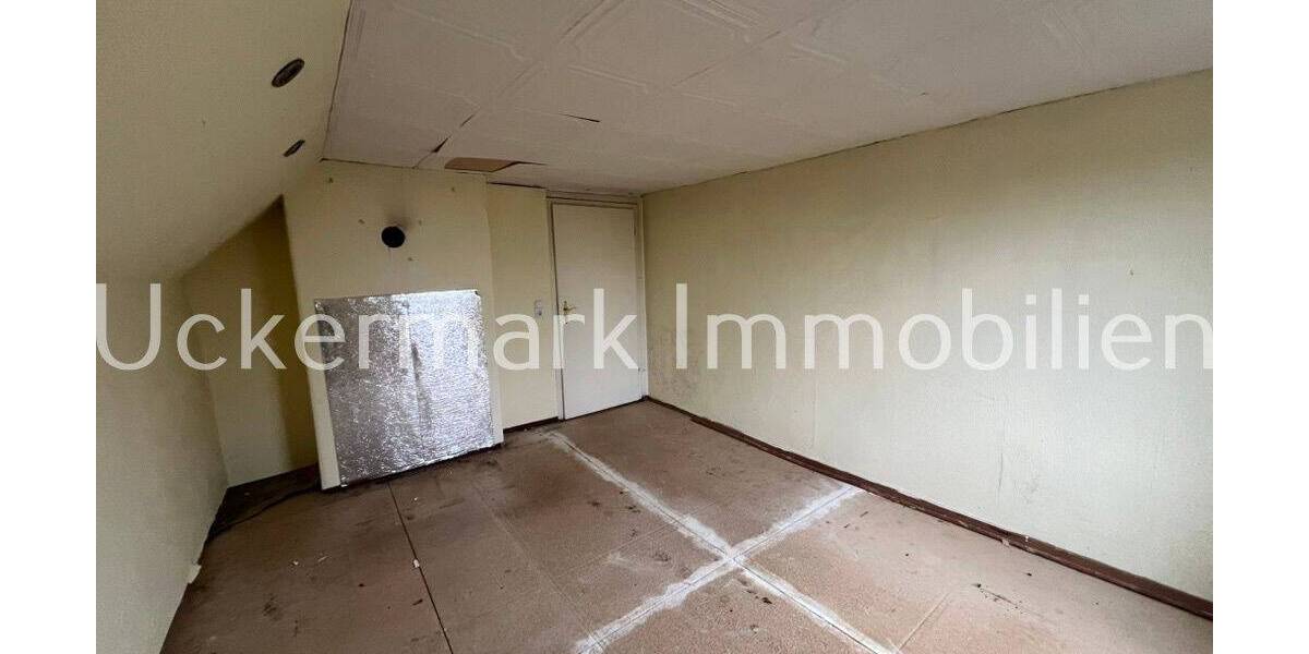 Mehrfamilienhaus, Wohnhaus Blankensee - 4 Zimmer, 80 m&sup2;, 99.000&euro; | Angebot:26609133