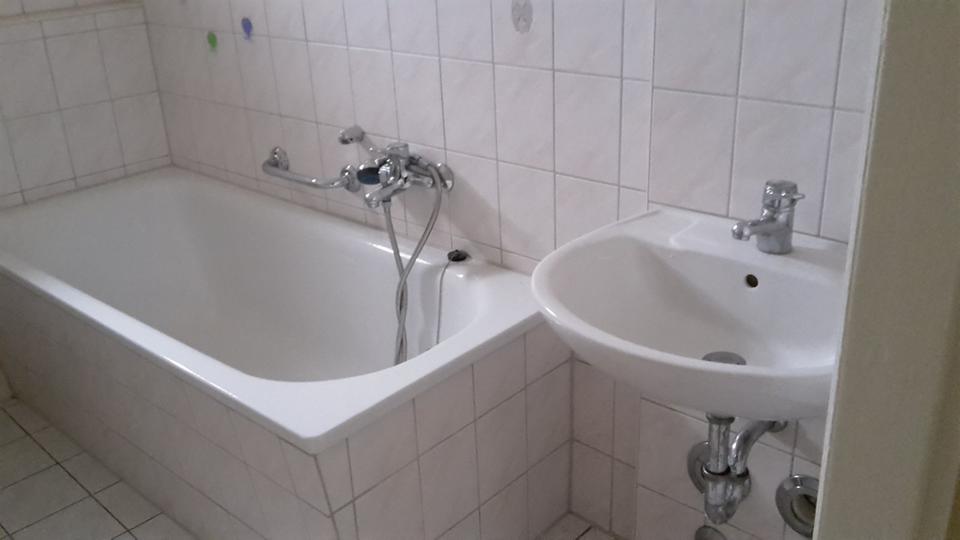 Etagenwohnung Apolda - 2 Zimmer, 60 m&sup2;, 450&euro; | Angebot:26549026