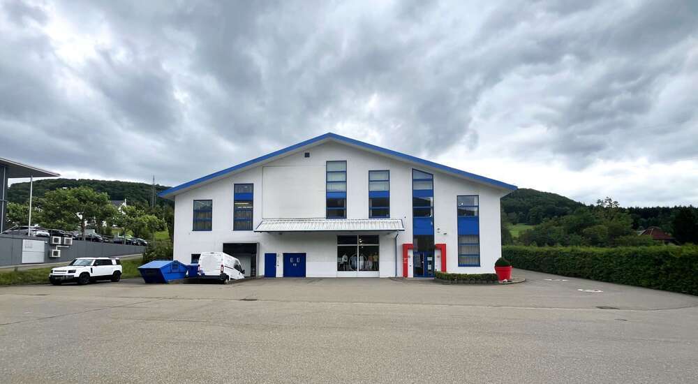 Halle in Albstadt 1.250.000 € 1855 m²